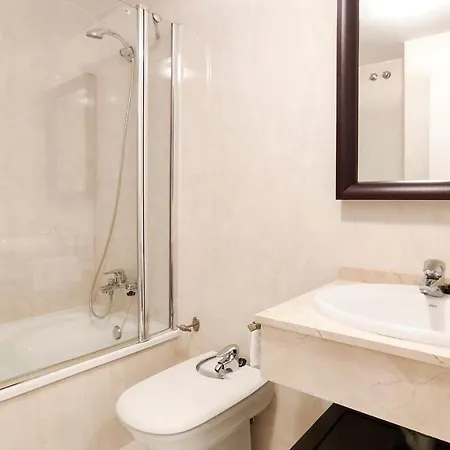 3 Bedroom With Beautiful Views In By Sharingco Marbella
