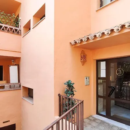 3 Bedroom With Beautiful Views In By Sharingco *